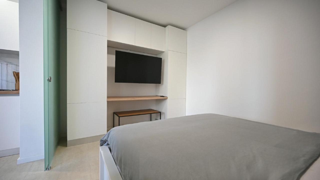 Nada - - 300m From Beautiful Beaches And Center Apartment Porec