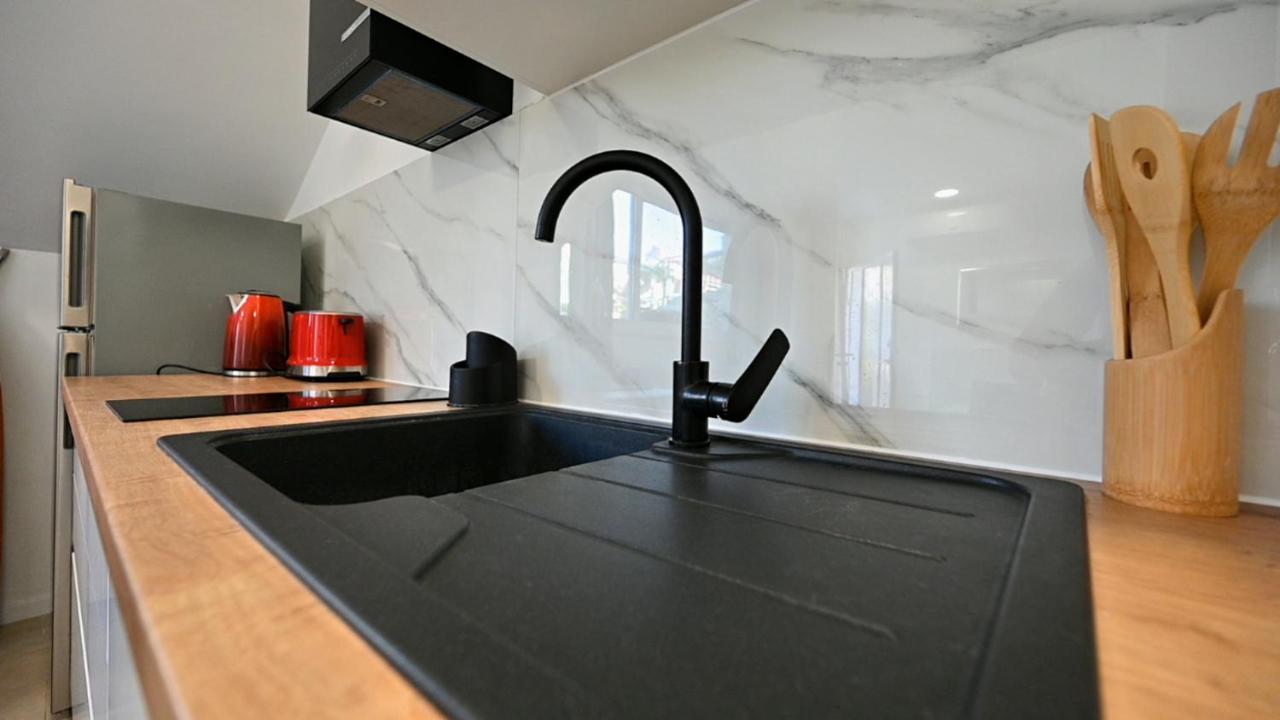 Apartment Nada - - 300m From Beautiful Beaches And Center